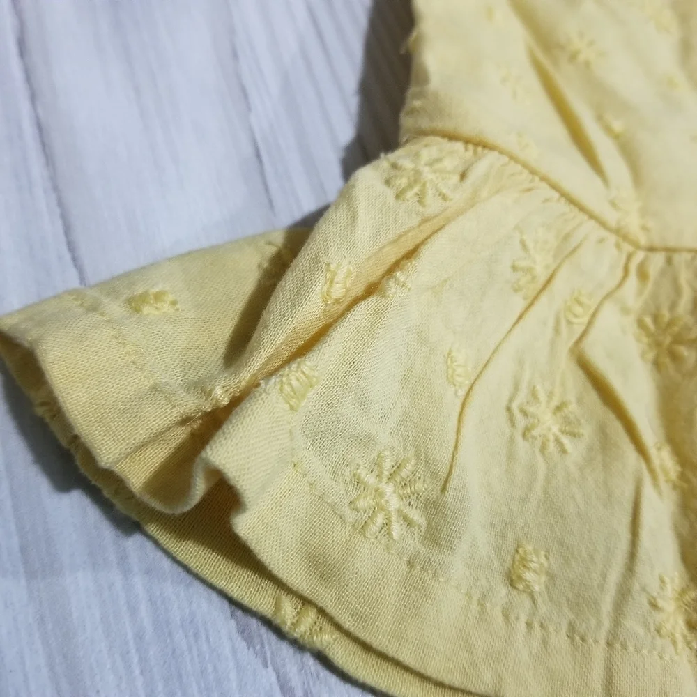 Old Navy Yellow floral flutter sleeve dress Size 6-12 mo NWT